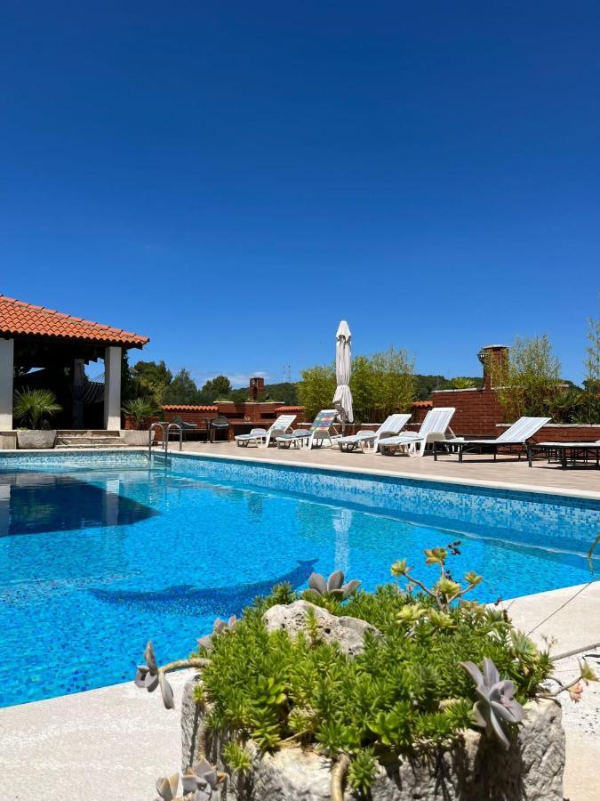 With Swimming Pool Apartment Jelsa (Hvar)